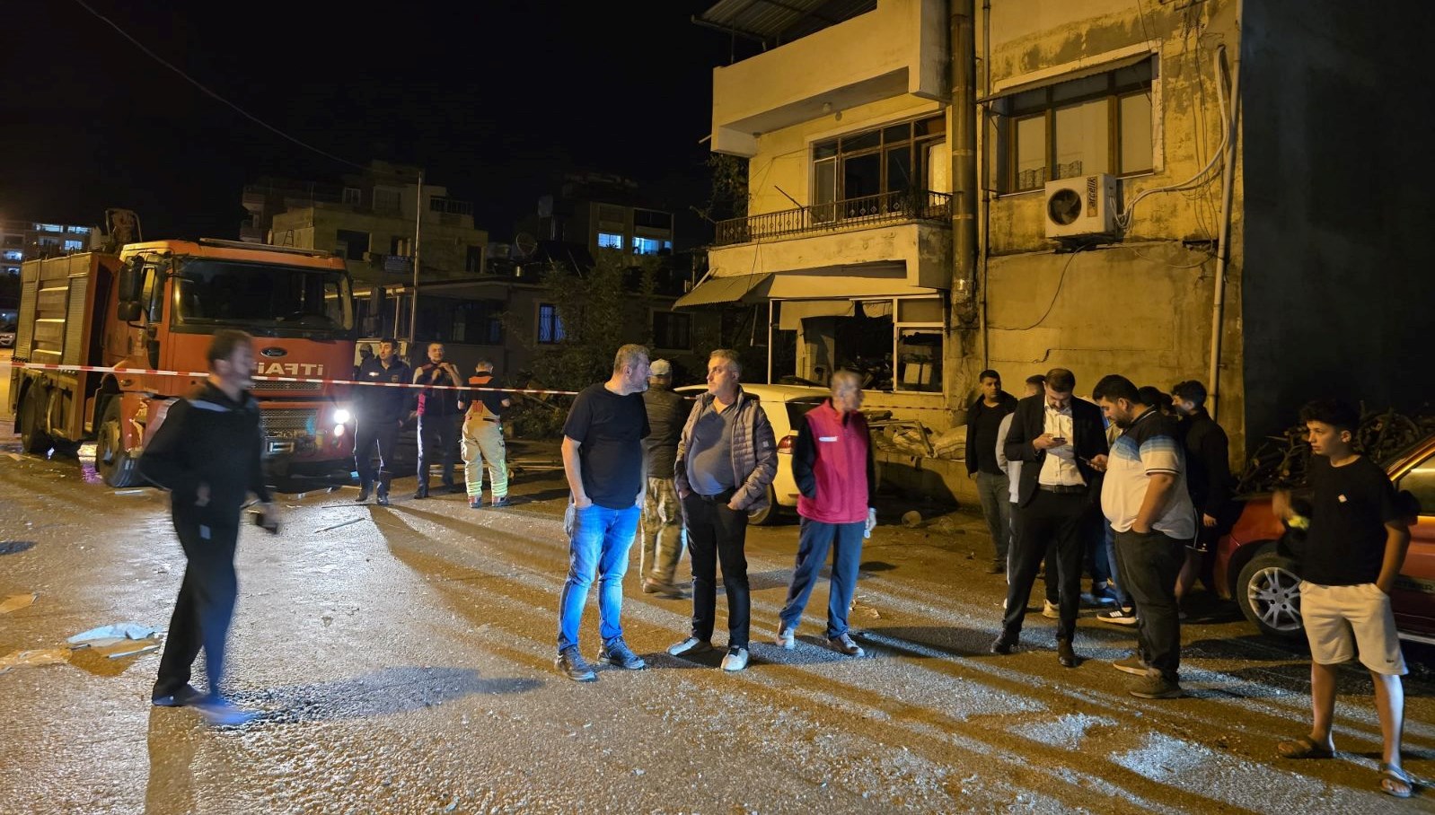 ekmek firininda patlama 9 kisi yaralandi NPKYvVD4.jpg