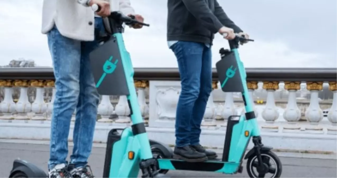 elektrikli scooter kurallari nedir kimler kullanabilir 2025 elektrikli scooter icin ehliyet hiz guvenlik kurallari vvN33RMW.jpg