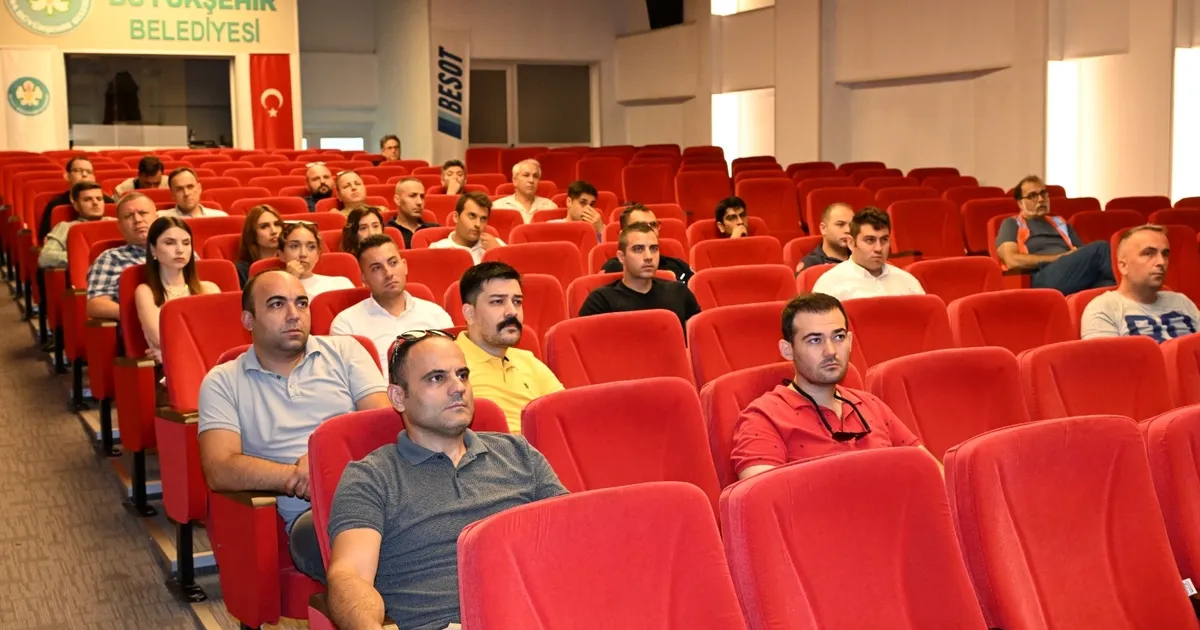 manisada belediye personeline afet bilinclendirme egitimi UbWDQhAa