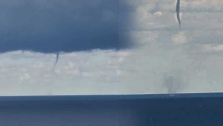 zonguldakta deniz uzerinde 3 hortum olustu gorenler gozlerine inanamadi WGjV1lBt.jpg